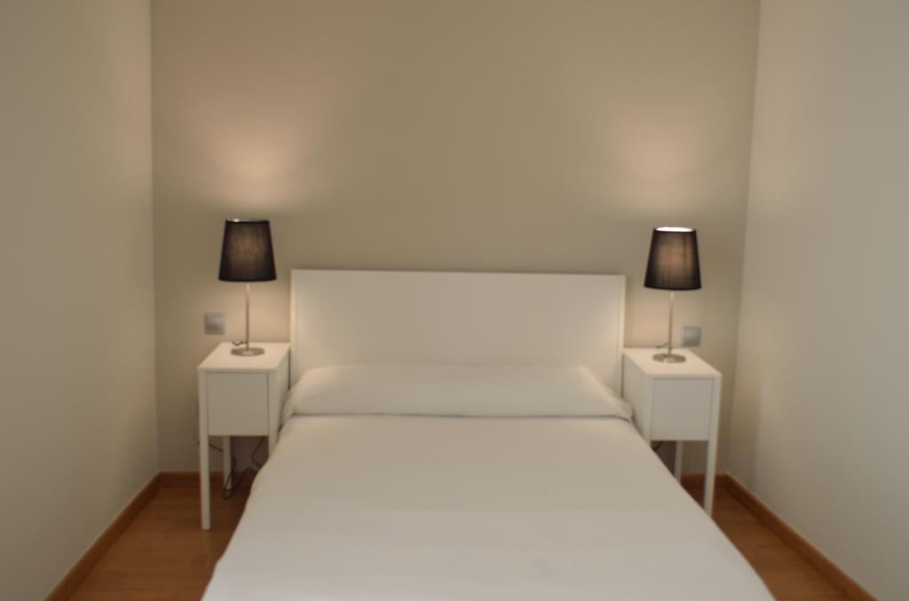 Апартаменты Girona Housing Ginesta 9 Номер фото